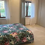 Apartman San Prospero - Spaziosa Con Parcheggio Privato