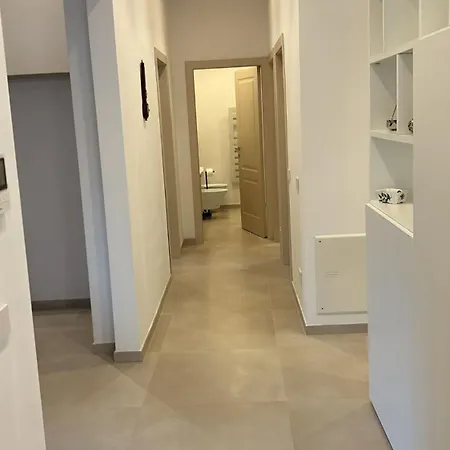 San Prospero - Spaziosa Con Parcheggio Privato *