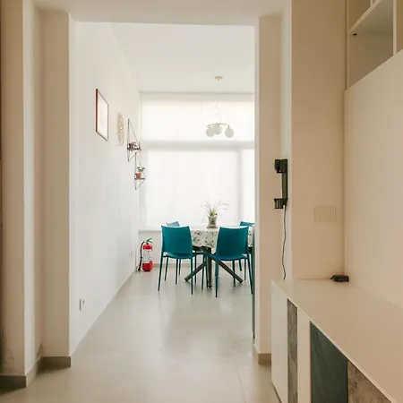 San Prospero - Spaziosa Con Parcheggio Privato *