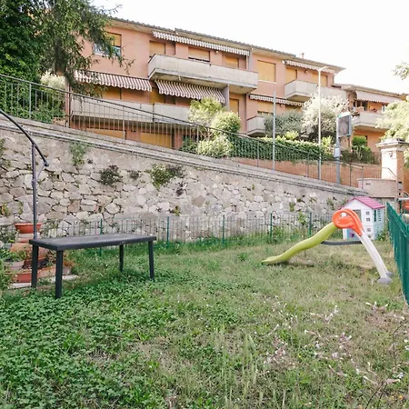 San Prospero - Spaziosa Con Parcheggio Privato Lejlighed