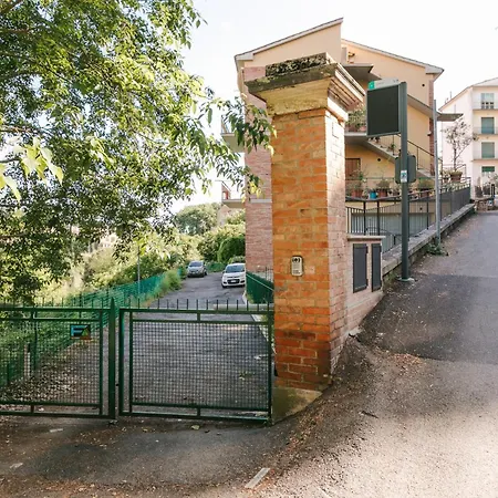 San Prospero - Spaziosa Con Parcheggio Privato